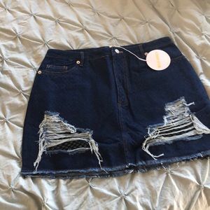 Mini skirt!!!